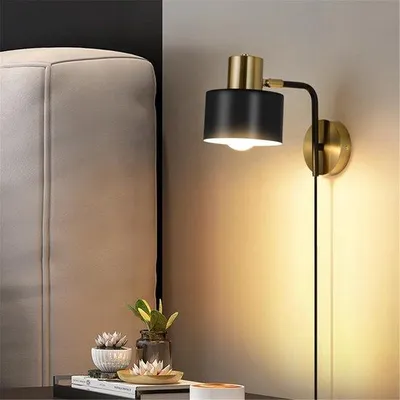 Immagine prodotto di Lampada da comodino in stile vintage industriale con dimmer e spina, per interni