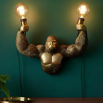Produktbild von riess-ambiente Wandlampe KING APE 50cm gold Polyresin Affen-Skulptur Designobjekt mit Kippschalter E27
