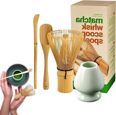 Produktbild von Famanu Matcha Besen Set - Chasen mit 2 Chashaku Teelöffeln
