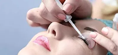 Produktbild von Wimpernlifting Kleber False Lashes Glue (1x Flasche mit 7ml) für Dauerwelle und Wimpernwelle | False Lashes Glue Ersatzflasche für Wimpernlifting (Milchig)