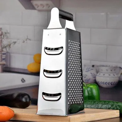 Produktbild von Famanu Gemüsereibe 4-seitig - Edelstahl, ergonomischer Griff