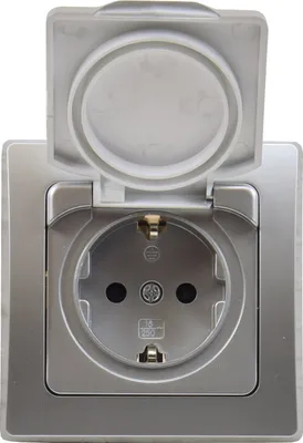 Immagine prodotto di Presa di corrente ChiliTec DELPHI con contatto di terra IP44 250V AC / 16A, con cornice, da incasso, argento