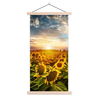 Produktbild von MuchoWow® Textilposter Blumen - Sonnenblume - Himmel 60x120 cm mit holzfarbenen Rahmen - Holz