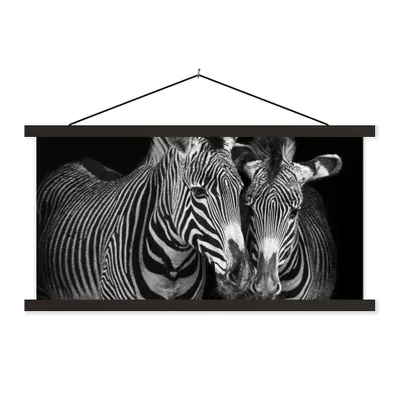 Produktbild von MuchoWow® Textilposter Tierprofil Zebras in Schwarz und Weiß 90x45 cm mit schwarzem Rahmen - Klemmleisten