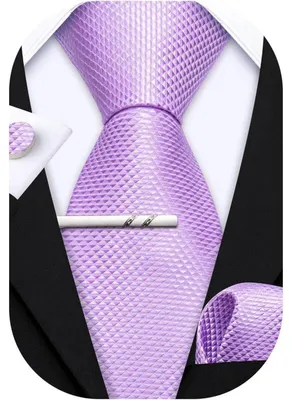 Imagen del producto de Conjunto de corbatas de seda con pañuelo de bolsillo y gemelos, color lila/violeta
