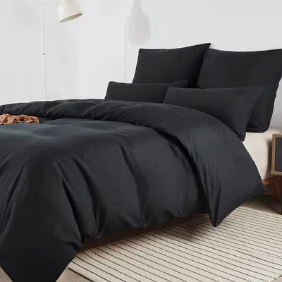 Productafbeelding van TRANKIELO® - Beddengoedset 200 x 200 cm zwart - Microvezel, strijkvrij, zacht, met 2 kussenslopen 80 x 80 cm