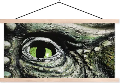 Produktbild von MuchoWow® Textilposter Nahaufnahme - Dinosaurier - Auge 60x30 cm mit holzfarbenen Rahmen - Dekoration