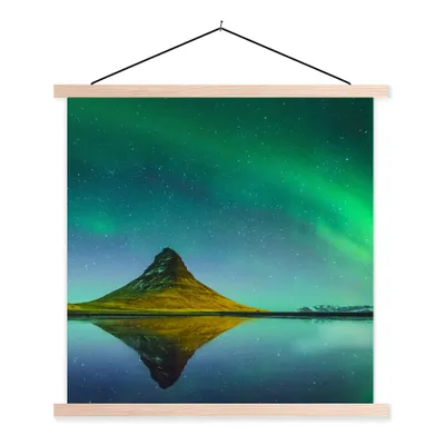 Produktbild von MuchoWow® Textilposter Nordlicht - Berge - Wasser - Island - Natur 120x120 cm mit holzfarbenen Rahmen - Textil-Poster