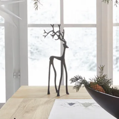 Produktbild von Dekofigur "Hirsch" aus Metall, matt schwarz, 39 cm hoch, modern, Hirschfigur, Skulptur