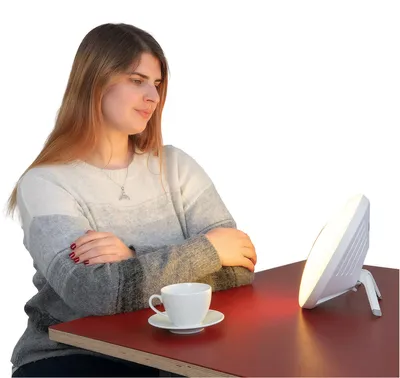 Productafbeelding van medisana LT 500 daglichtlamp, daglichtlamp met kleurverandering in 4 kleuren, lichtintensiteit van 10.000 lux, lichttherapie tegen winterdepressie, LED-lichttherapie
