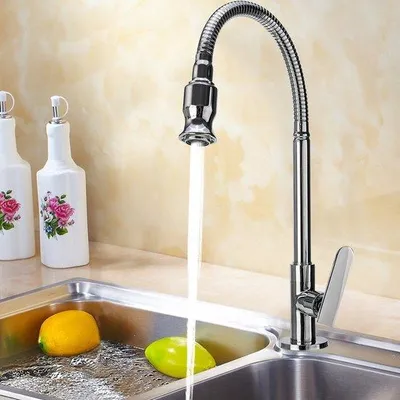 Image de Robinet de baignoire à 360°, à bras unique, eau froide, flexible, adapté à une installation en extérieur