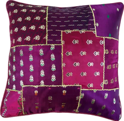 Produktbild von Orientalische Kissenhülle, Kissenbezug Saree Patchwork - Lila, Violett, Viskose, 40*40*0,5 cm, Zierkissen, Dekokissen, Sofakissen