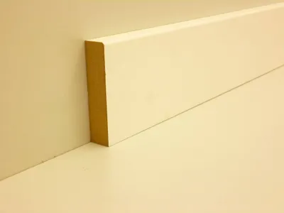 Produktbild von B.S. Bauprogramm Sockelleiste 250 cm 60 x 14 mm weiß