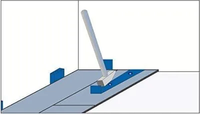 Produktbild von Zugeisen für Parkett- und Laminatverlegung │ blau │ 1 Stück │ 28 cm