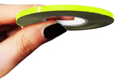 Productafbeelding van Reflecterende striping, zelfklevende striping voor auto's, fluorescerend geel, 3 mm x 10 meter
