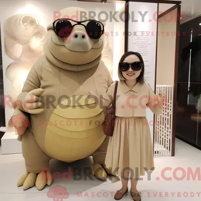 Image de Personnage mascotte REDBROKOLY d un Glyptodon Beige habillé d une robe droite et de lunettes de soleil