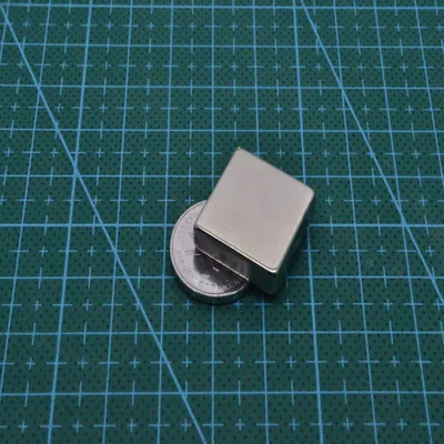 Obrázok produktu pre Extrémne silné neodymové blokové magnety štvorcové N50 N52 20x20x5mm 50 kusov Veľmi silné magnety na magnetické sklenené tabule, magnetické tabule, tabule, nástenky, chladničky