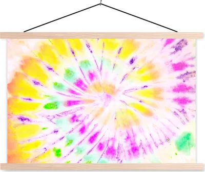 Produktbild von MuchoWow® Textilposter Sommer - Krawattenfärbung - Gelb 120x80 cm mit holzfarbenen Rahmen - Aufhängeset