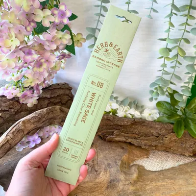 Produktbild von Nippon Kodo Weihrauch White Sage Herb & Earth – Packung mit 12 Stück – 8 g