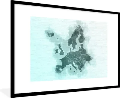 Produktbild von MuchoWow® MuchoWow® Gerahmtes Poster Karte - Europa - Grün 90x60 cm - Poster mit zchwarzem Bilderrahmen - Wanddekoration - Fotos
