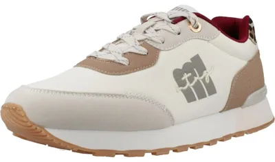 Produktbild von Mustang WIP 60908-BEIGE in Beige color size 37