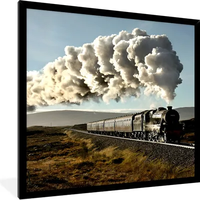 Produktbild von MuchoWow® Gerahmtes Poster Ein Dampfzug über eine Brücke mit der grünen Landschaft 40x40 cm - Poster mit Schwarzem Bilderrahmen Wandposter Rahmen Foto Bilder - Mit Rahmen - Wanddekoration Schlafzimmer