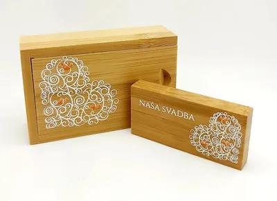 Obrázok produktu pre Sada: USB drevený hranol "Naša svadba" 2.0 16GB a drevený malý box, bambus carbon