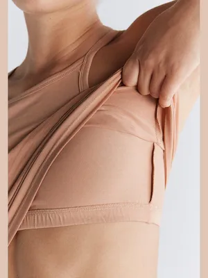 Produktbild von Damen Crop-Top aus 95% Baumwolle und 5% Elasthan mit integriertem Bustier