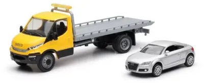 Produktbild von LKW IVECO Autotransporter mit AUDI TT grau, NEW16233C, Maßstab, NEWRAY