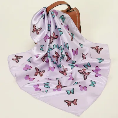 Produktbild von Halstuch BU-33847 - Stilvolles lila Accessoire KP33847