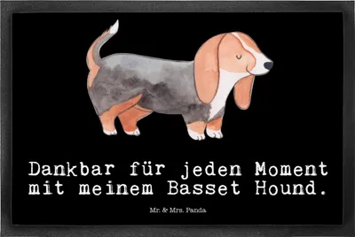 Produktbild von Mr. & Mrs. Panda Gummimatte Basset Hound Moment 50 x 75 cm - Schwarz - Geschenk, fußmatte, Abtreter, Eingangsteppich, Schmutzmatte, Schmutzfangmatte