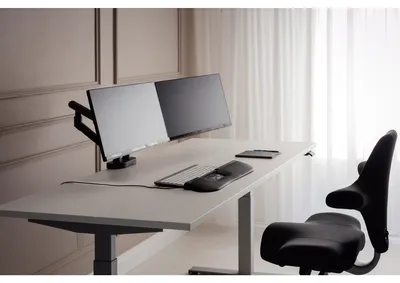 Imagen del producto de Brazo de monitor doble BakkerElkhuizen, modelo BNEBFDB