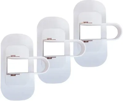 Immagine prodotto di Maniglia di sicurezza per bambini G1482BB autoadesiva per porte e maniglie – A prova di bambino per porte e maniglie – Si adatta alla maggior parte delle maniglie – Confezione da 3 – Bianco