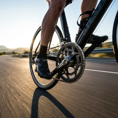 Zdjęcie produktu dla Zestaw korb SHIMANO FC-R345, 9-rzędowy, 175 mm, 50-34 zębów, czarny – wydajny...
