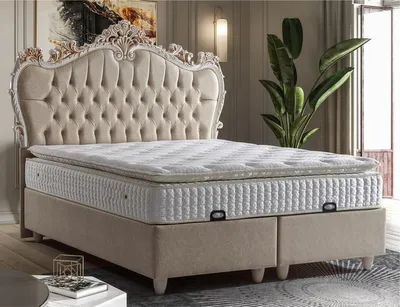 Produktbild von Casa Padrino Luxus Barock Doppelbett Beige / Weiß / Braun - Verschiedene Größen - Massivholz Bett mit Kopfteil und Matratze - Barock Schlafzimmer Möbel - Barock Hotel Möbel - Barock Möbel