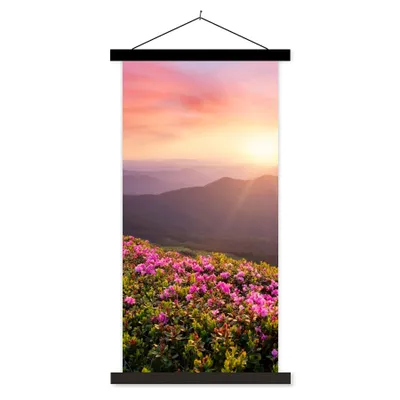 Produktbild von MuchoWow® Textilposter Blumen - Berg - Sonnenuntergang - Landschaft 90x180 cm mit schwarzem Rahmen - Dekoration Wohnzimmer