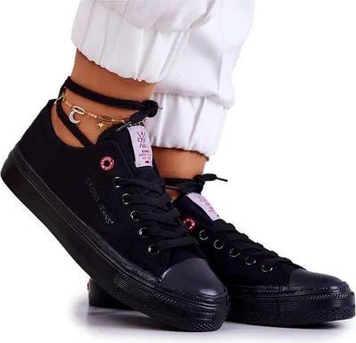 Produktbild von Cross Jeans Klassische Turnschuhe JJ2R4019C Schwarz 38