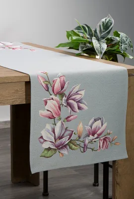 Produktbild von Dekorative Gobelin Tischdecke 1214 hellgrau schwarzgrau 45x140 cm   -5%
