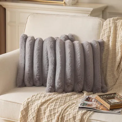 Immagine prodotto di Set di 2 federe per cuscini, 50x50 cm, grigio, in ecopelliccia, effetto peluche, decorative