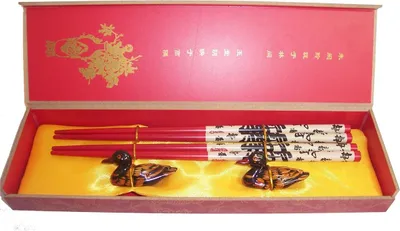 Produktbild von 002 Asiatisches Essstäbchen Set mit Bänkchen Geschenkbox 2 Personen Ente rot