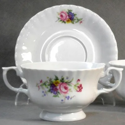 Image de Malcer Porcelana Bulionówka Iwona 400 ml avec soucoupe