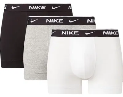 Productafbeelding van Nike Heren Onderbroeken Essential Trunks, 3-pack – Korte pijplengte, aansluitende pasvorm
