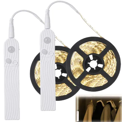 Image de 2 bandes LED avec détecteur de mouvement, 1 bande LED de 300 cm