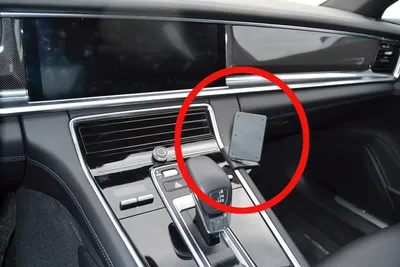 Produktbild von Brodit ProClip Fahrzeughalter 835360 - Konsolenbefestigung - Porsche Panamera 18-24, Porsche Panamera 18-23, Porsche Panamera 18-21