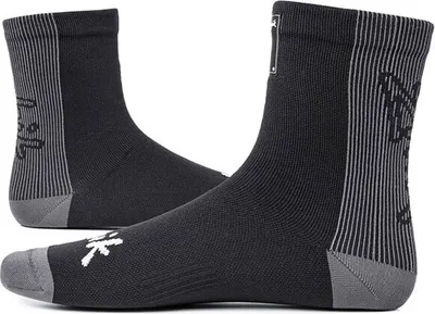 Produktbild von Zhik Element Lange Socken Schwarz EU 39-42 Mann Schwarz EU 39-42