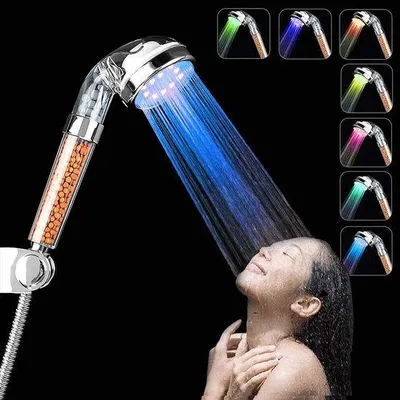 Produktbild von LED-Duschkopf, Handdusche, Hochdruck LED-Duschkopf mit 7 wechselnden Farben, wassersparend, negativer Ionenfilter