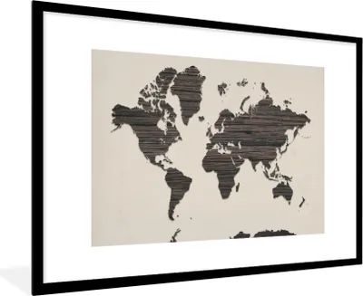 Produktbild von MuchoWow® MuchoWow® Gerahmtes Poster Weltkarte - Braun - Holz 90x60 cm - Poster mit zchwarzem Bilderrahmen - Wanddekoration - Fotos