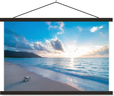 Produktbild von MuchoWow® Textilposter Strand - Meer - Muschel 60x40 cm mit schwarzem Rahmen - Hölzernes
