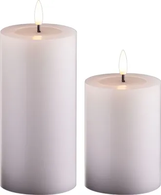 Produktbild von 2er Set Led Kerzen flackernde Flamme mit Echtwachspiegel weiß 7,5cm ø 1x 15 cm, 1x10 cm Höhe, LED Kerzen mit Timerfunktion, 2 AA Batterien nötig, LED Echtwachs Stumpenkerzen warmweiß