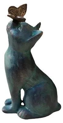 Gartenfigur Katze mit Schmetterling, Harz, 20 cm
